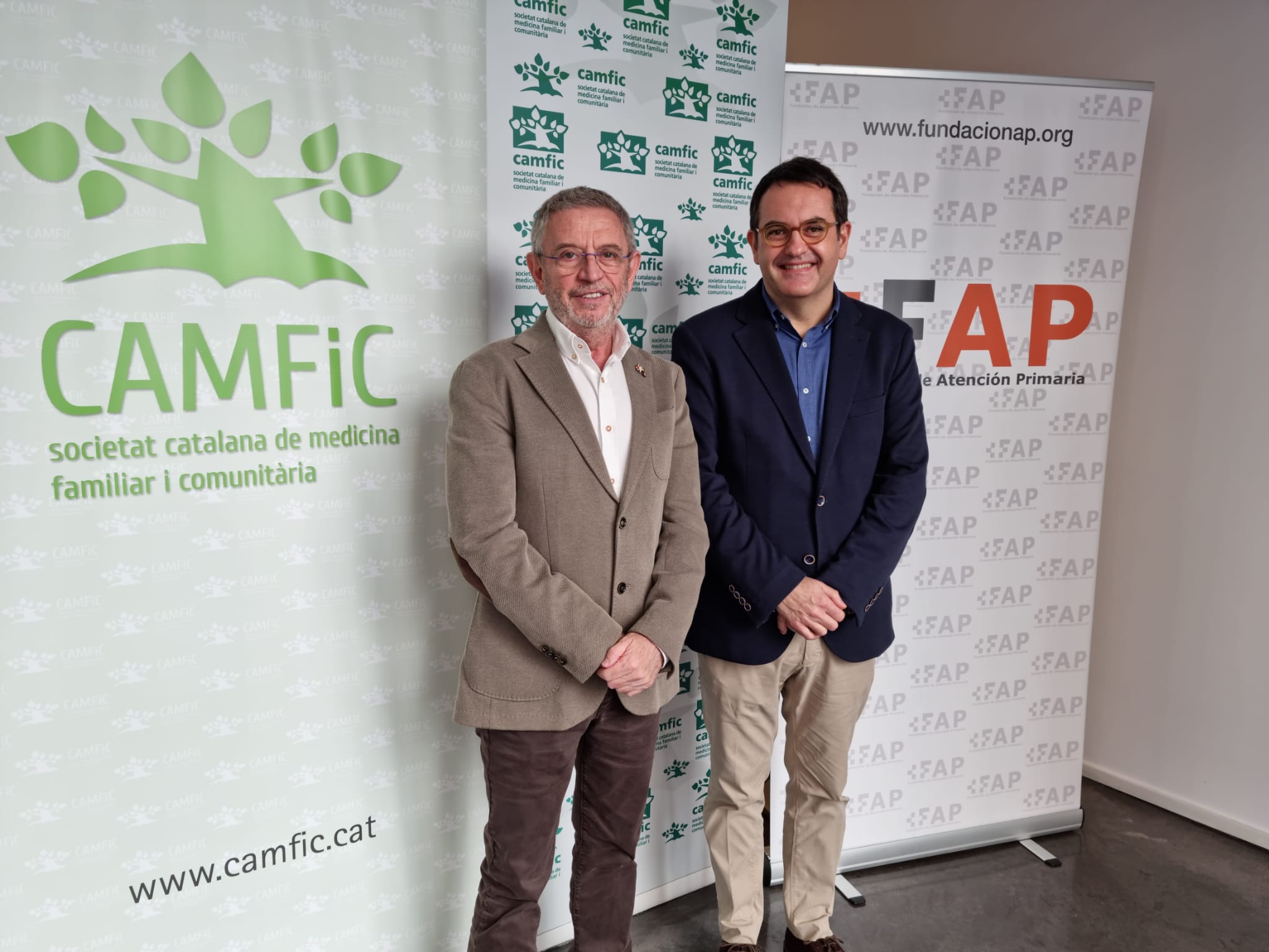 La Junta Directiva de la CAMFiC nomena Soci d´Honor al Dr. Jaume Sellarès i Membre de Mèrit al Dr Antoni Trilla